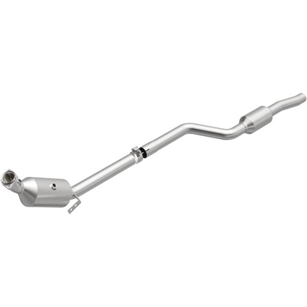 MagnaFlow Exhaust Systems & Installation | 1350 Offroad - MagnaFlow OEM Grade Direct-Fit Catalytic Converter 21-437 - Image 1