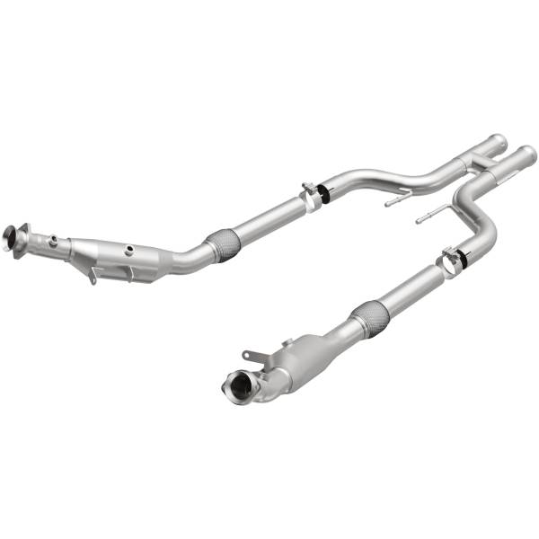 MagnaFlow Exhaust Systems & Installation | 1350 Offroad - MagnaFlow OEM Grade Direct-Fit Catalytic Converter 21-501 - Image 1