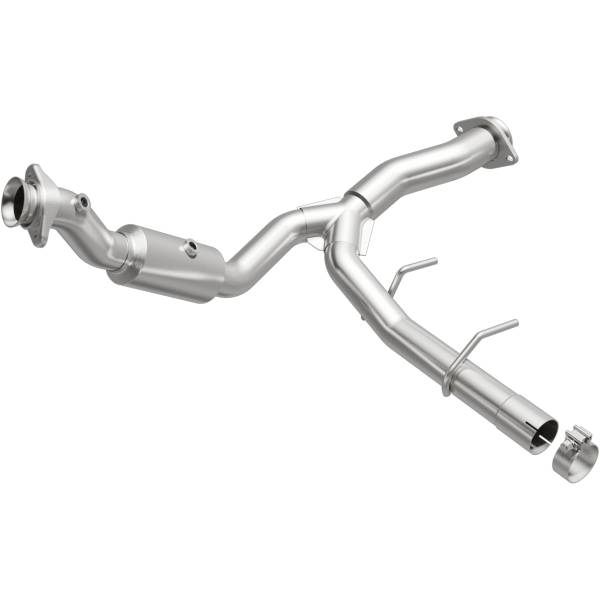 MagnaFlow Exhaust Systems & Installation | 1350 Offroad - MagnaFlow OEM Grade Direct-Fit Catalytic Converter 21-528 - Image 1