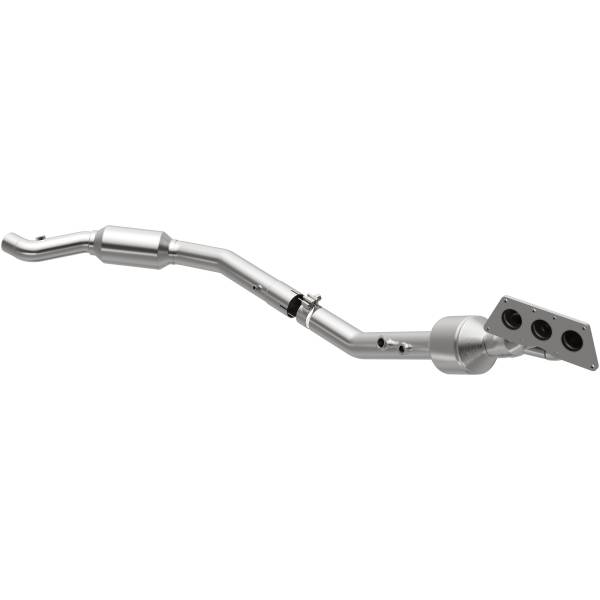 MagnaFlow Exhaust Systems & Installation | 1350 Offroad - MagnaFlow OEM Grade Manifold Catalytic Converter 22-068 - Image 1