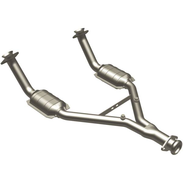 MagnaFlow Exhaust Systems & Installation | 1350 Offroad - MagnaFlow Standard Grade Direct-Fit Catalytic Converter 23340 - Image 1