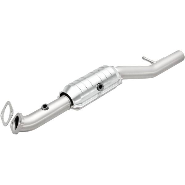 MagnaFlow Exhaust Systems & Installation | 1350 Offroad - MagnaFlow OEM Grade Direct-Fit Catalytic Converter 49843 - Image 1