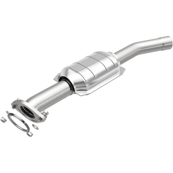MagnaFlow Exhaust Systems & Installation | 1350 Offroad - MagnaFlow OEM Grade Semi-Direct Fit Catalytic Converter 51597 - Image 1