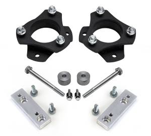 ReadyLift Front Leveling Kit 2.75-3 in. Lift Incl. Sway Bar Drop Bracket - 66-5912