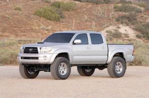 Fabtech - Fabtech 6" BASIC SYS W/RR DLSS SHKS 2005-14 TOYOTA TACOMA 4WD/ 2WD 6 LUG MODELS ONLY K7019DL - Image 2