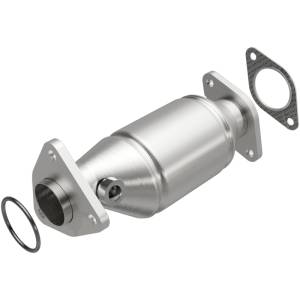 MagnaFlow Exhaust Products OEM Grade Direct-Fit Catalytic Converter 52665