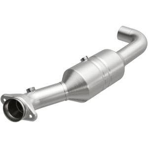 MagnaFlow Exhaust Products - MagnaFlow Exhaust Products OEM Grade Direct-Fit Catalytic Converter 52296 - Image 1