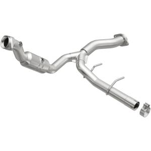 MagnaFlow Exhaust Products OEM Grade Direct-Fit Catalytic Converter 52429