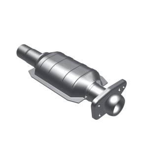 MagnaFlow Exhaust Products - MagnaFlow Exhaust Products Standard Grade Direct-Fit Catalytic Converter 23496 - Image 2