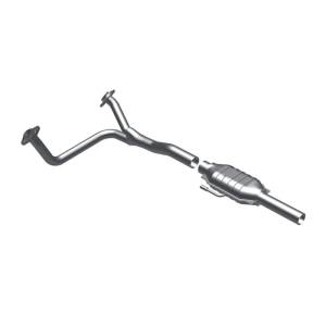 MagnaFlow Exhaust Products - MagnaFlow Exhaust Products Standard Grade Direct-Fit Catalytic Converter 93306 - Image 2