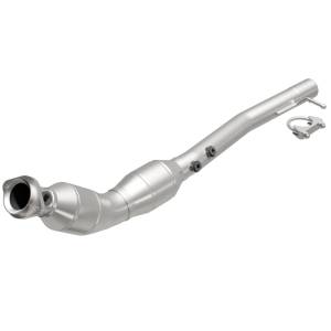 MagnaFlow Exhaust Products OEM Grade Direct-Fit Catalytic Converter 49714