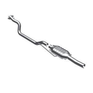 MagnaFlow Exhaust Products - MagnaFlow Exhaust Products Standard Grade Direct-Fit Catalytic Converter 93301 - Image 2