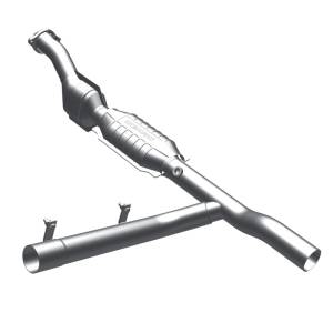 MagnaFlow Exhaust Products - MagnaFlow Exhaust Products California Direct-Fit Catalytic Converter 447134 - Image 2