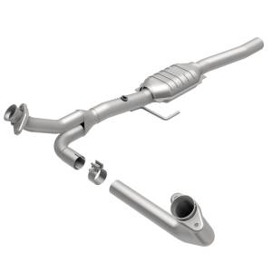 MagnaFlow Exhaust Products HM Grade Direct-Fit Catalytic Converter 93204