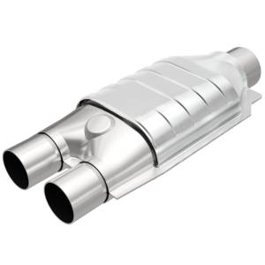 MagnaFlow Exhaust Products - MagnaFlow Exhaust Products HM Grade Universal Catalytic Converter - 2.50in. 99007HM - Image 1