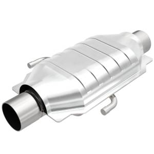 MagnaFlow Exhaust Products Standard Grade Universal Catalytic Converter - 2.50in. 93526