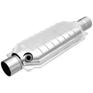 MagnaFlow Exhaust Products - MagnaFlow Exhaust Products Standard Grade Universal Catalytic Converter - 2.50in. 94436 - Image 3