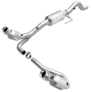 MagnaFlow Exhaust Products - MagnaFlow Exhaust Products OEM Grade Direct-Fit Catalytic Converter 51351 - Image 1