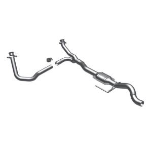 MagnaFlow Exhaust Products HM Grade Direct-Fit Catalytic Converter 23734