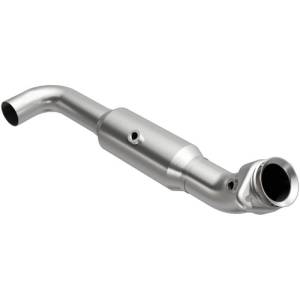 MagnaFlow Exhaust Products OEM Grade Direct-Fit Catalytic Converter 21-520