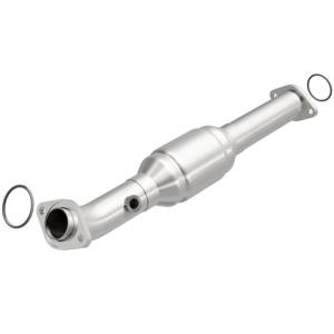 MagnaFlow Exhaust Products HM Grade Direct-Fit Catalytic Converter 93661