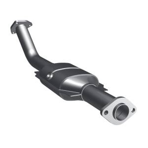 MagnaFlow Exhaust Products HM Grade Direct-Fit Catalytic Converter 93399