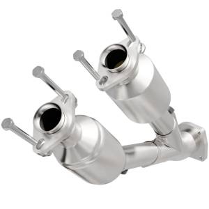 MagnaFlow Exhaust Products - MagnaFlow Exhaust Products California Direct-Fit Catalytic Converter 447190 - Image 1