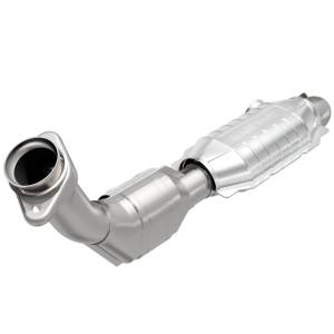 MagnaFlow Exhaust Products HM Grade Direct-Fit Catalytic Converter 23028