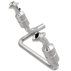 MagnaFlow Exhaust Products - MagnaFlow Exhaust Products OEM Grade Direct-Fit Catalytic Converter 51770 - Image 2