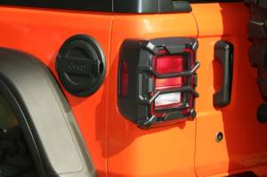 Rugged Ridge - Rugged Ridge Elite Tail Light Guard, Conventional Light; 18-21 Jeep Wrangler JL/JLU 11226.13 - Image 2