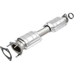 MagnaFlow Exhaust Products California Direct-Fit Catalytic Converter 333388