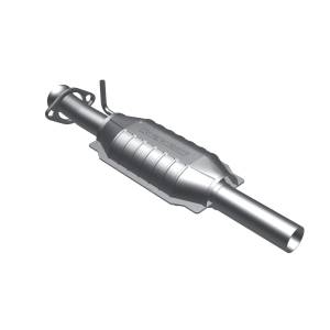 MagnaFlow Exhaust Products Standard Grade Direct-Fit Catalytic Converter 23348