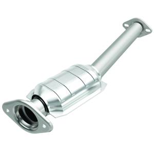 MagnaFlow Exhaust Products HM Grade Direct-Fit Catalytic Converter 23326