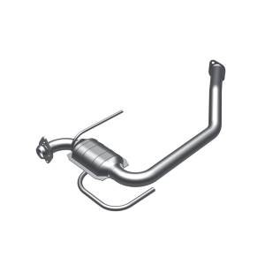 MagnaFlow Exhaust Products Standard Grade Direct-Fit Catalytic Converter 23363