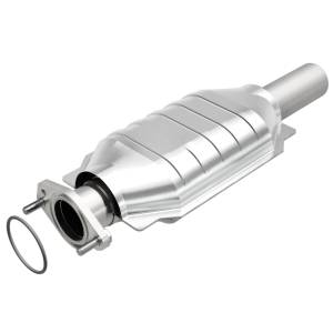 MagnaFlow Exhaust Products OEM Grade Direct-Fit Catalytic Converter 51793