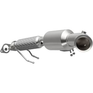 MagnaFlow Exhaust Products California Direct-Fit Catalytic Converter 5561339