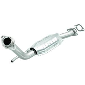 MagnaFlow Exhaust Products Standard Grade Direct-Fit Catalytic Converter 23368