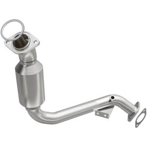 MagnaFlow Exhaust Products California Direct-Fit Catalytic Converter 4481161