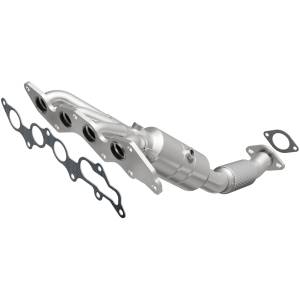 MagnaFlow Exhaust Products California Manifold Catalytic Converter 5531139