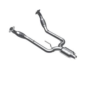 MagnaFlow Exhaust Products HM Grade Direct-Fit Catalytic Converter 23343