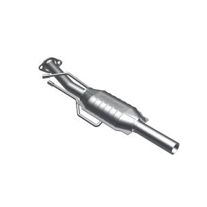 MagnaFlow Exhaust Products Standard Grade Direct-Fit Catalytic Converter 23358