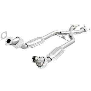 MagnaFlow Exhaust Products HM Grade Direct-Fit Catalytic Converter 23163