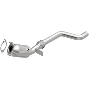 MagnaFlow Exhaust Products California Direct-Fit Catalytic Converter 5561522