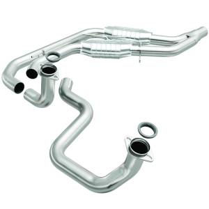 MagnaFlow Exhaust Products Standard Grade Direct-Fit Catalytic Converter 23479