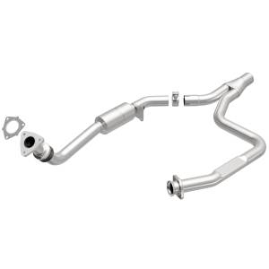 MagnaFlow Exhaust Products HM Grade Direct-Fit Catalytic Converter 23476
