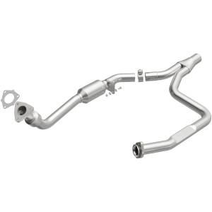 MagnaFlow Exhaust Products California Direct-Fit Catalytic Converter 4481476