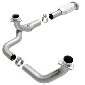 MagnaFlow Exhaust Products Standard Grade Direct-Fit Catalytic Converter 93444