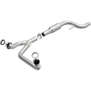 MagnaFlow Exhaust Products California Direct-Fit Catalytic Converter 4481989