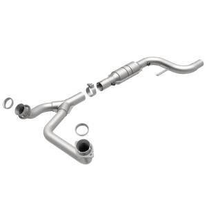 MagnaFlow Exhaust Products OEM Grade Direct-Fit Catalytic Converter 51090