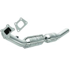 MagnaFlow Exhaust Products OEM Grade Direct-Fit Catalytic Converter 51683